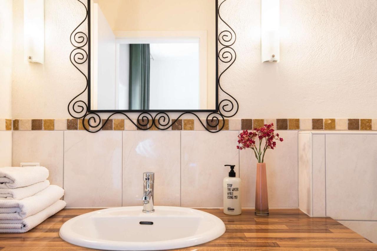 Hofgut Mollberg Hotel Wiefelstede Ngoại thất bức ảnh
